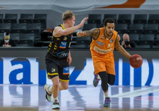 在保持球员 在保持球员